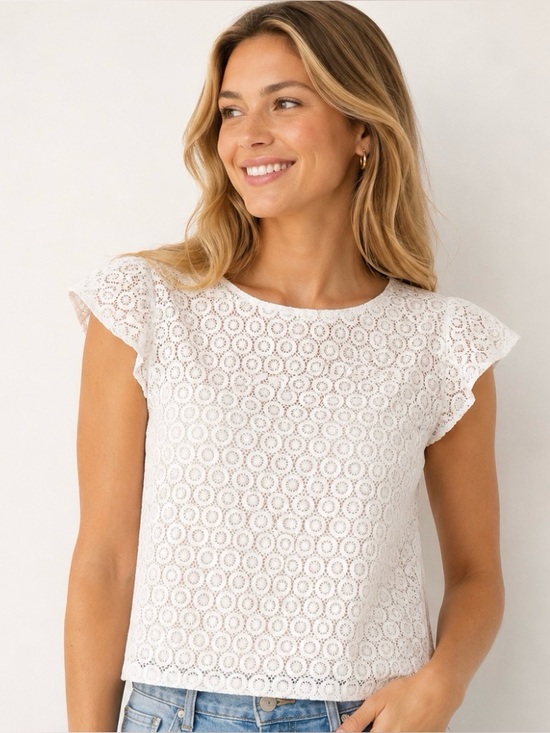 Lilly Pulitzer for Target Tops - * Lilly Pulitzer for Target White Lace Eyelet Crop Top Size Medium